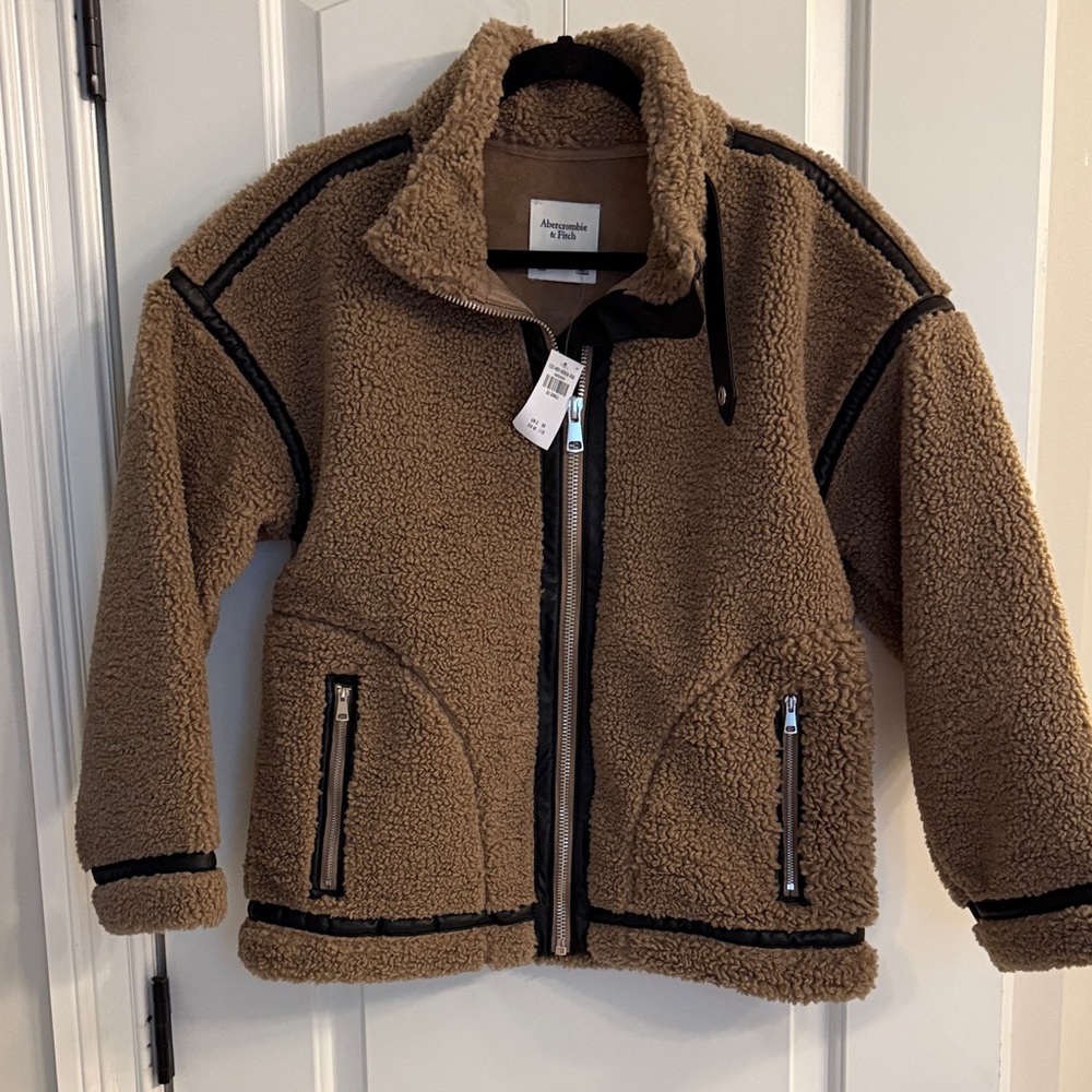 Abercrombie Trim Sherpa jacket